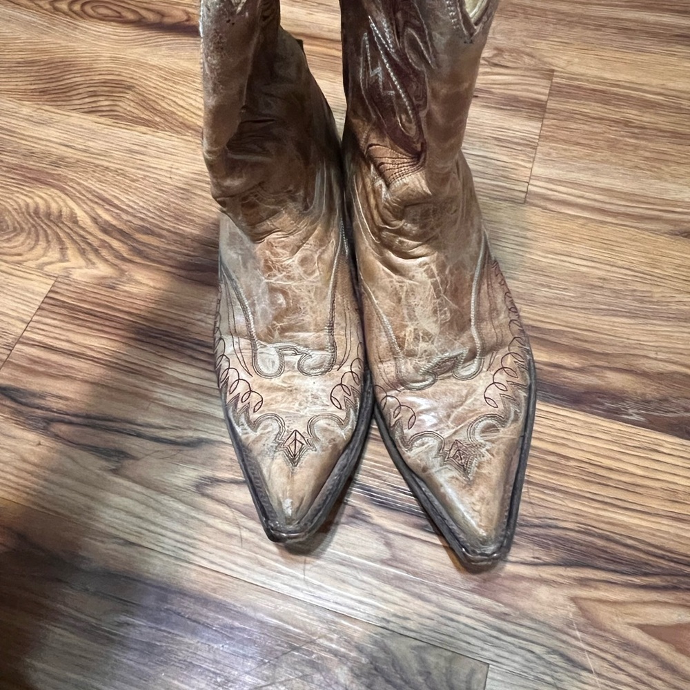 corral boots 8.5 - Picture 2 of 6